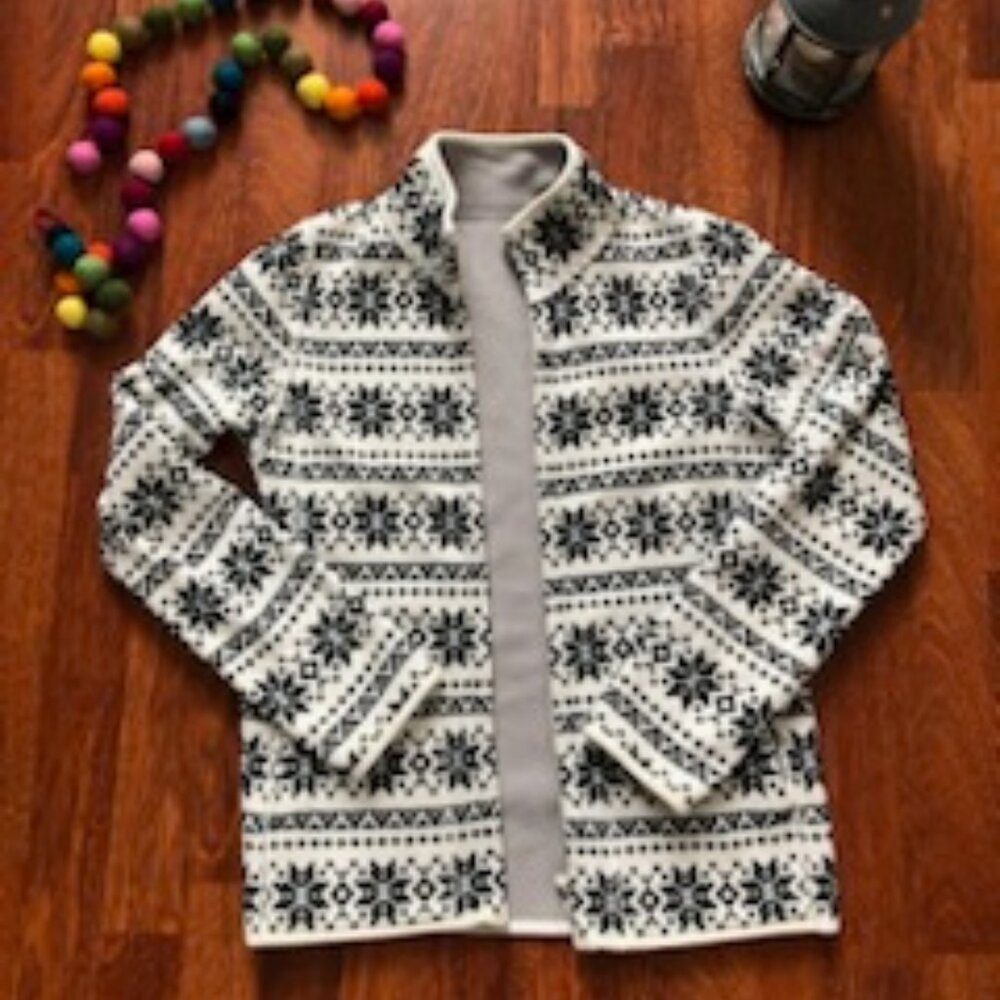 Uniqlo JAPAN Snowflake Fleece Reversible Jacket Small S *imperfect*